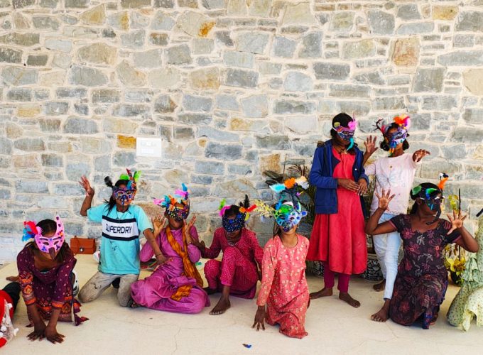 maevecollins-gurellagirls1