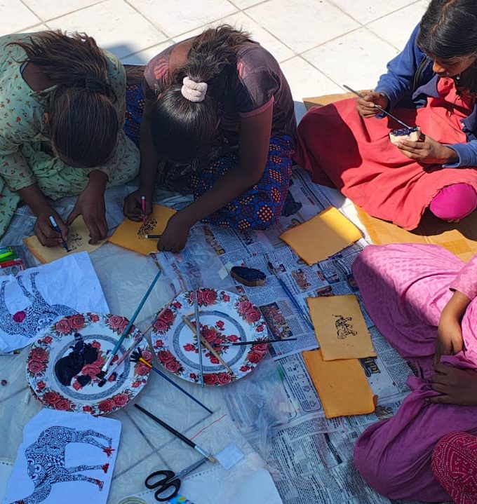 maevecollins-gurellagirls5